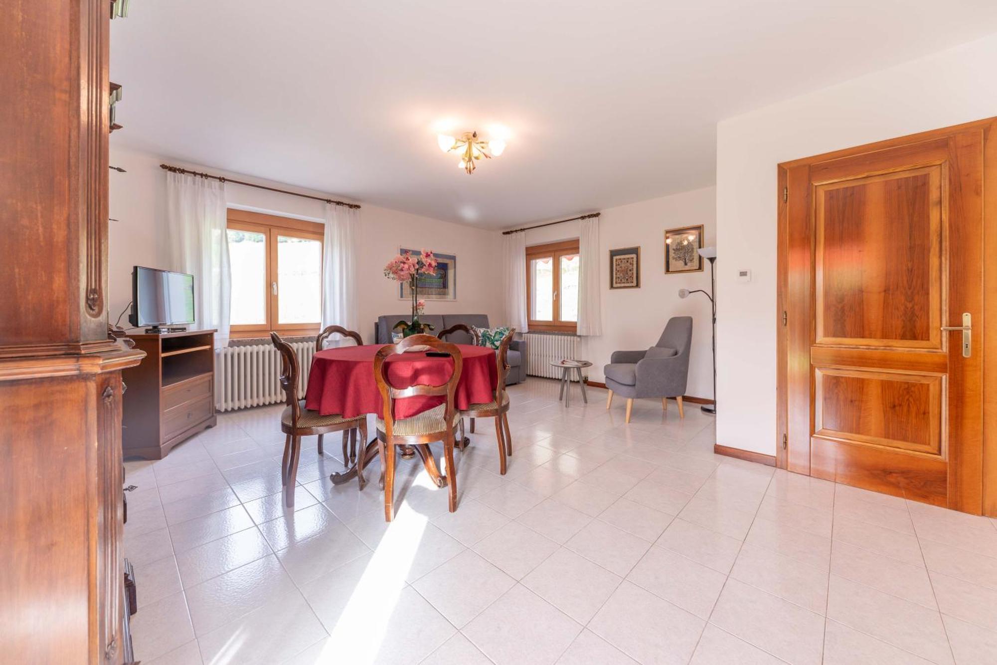 Casa Vacanze Cilla Комано-Терме Екстер'єр фото